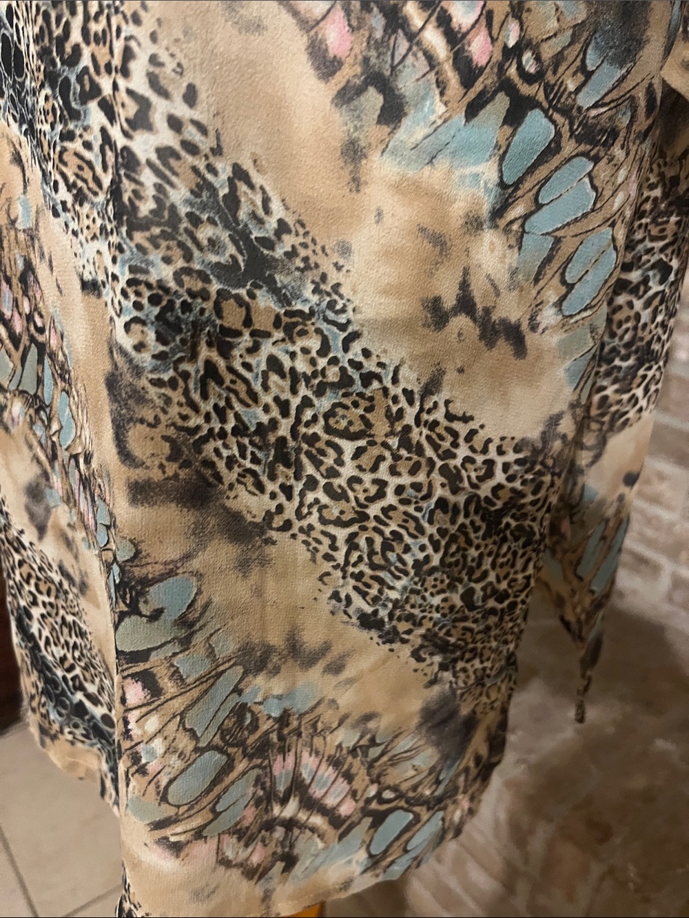 Beaded Sheer V-Neck Long Sleeve Animal-Print Tunic in Beige and Teal - Picture 5 of 6